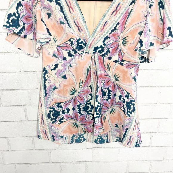 Nanette Lepore Floral Flutter Sleeve 100% Silk Blouse Women's Size 0 - Picture 4 of 9